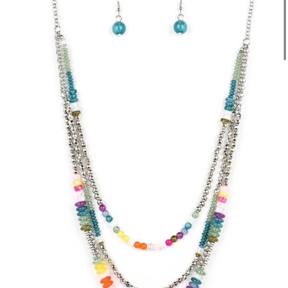 Newly Neverland Multi Necklace plus free earrings. NWT - Picture 2 of 4